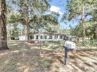 681 Davis St, Bronson, FL 32621