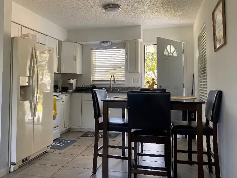 492 Lake Rd — Photo 5
