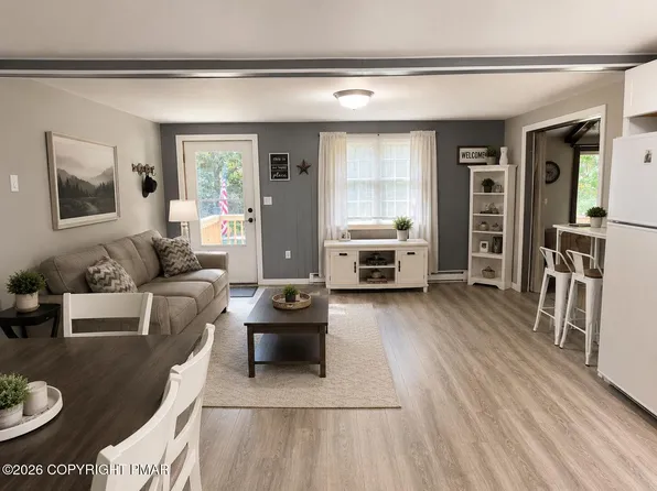 32 Shawnee Trl, Albrightsville, PA 18210