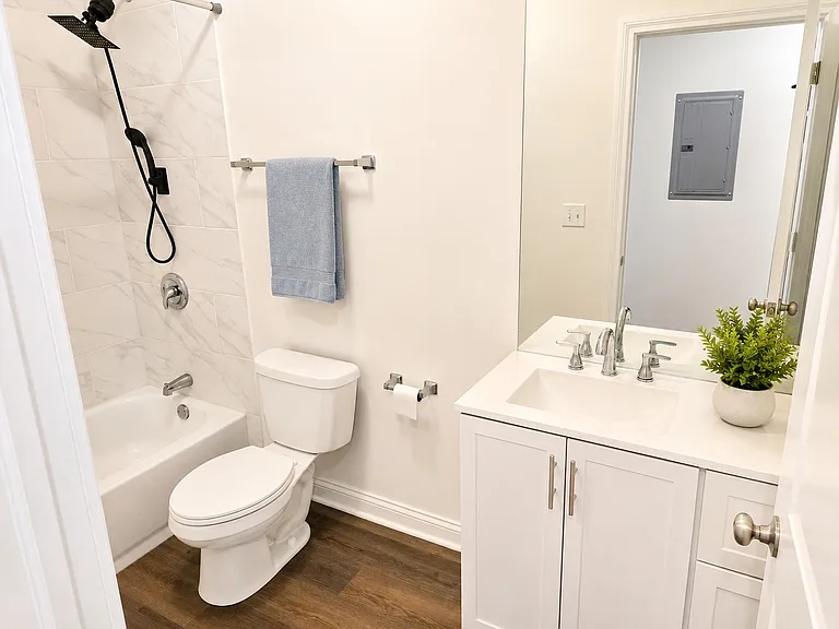 6233 S Langley Ave #3N — Photo 7