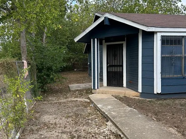 7703 Winsford, San Antonio, TX 78239