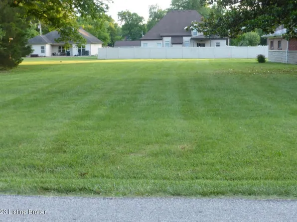 6504 Duroc Ave, Prospect, KY 40059