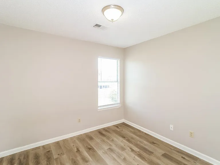 6997 Luxor Ln — Photo 13