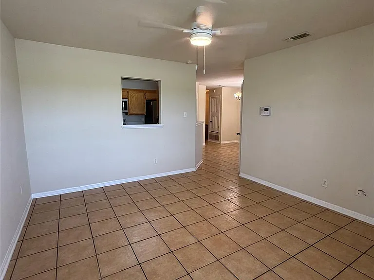 3907 Edgefield St — Photo 2
