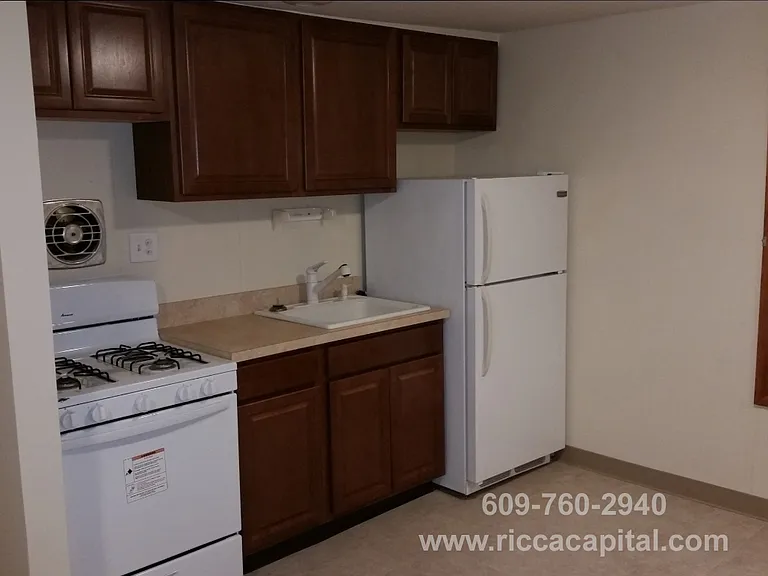 507 Wilbur Ave #2 — Photo 3