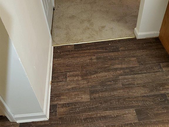 5th image of 2633 Barndale Dr #61