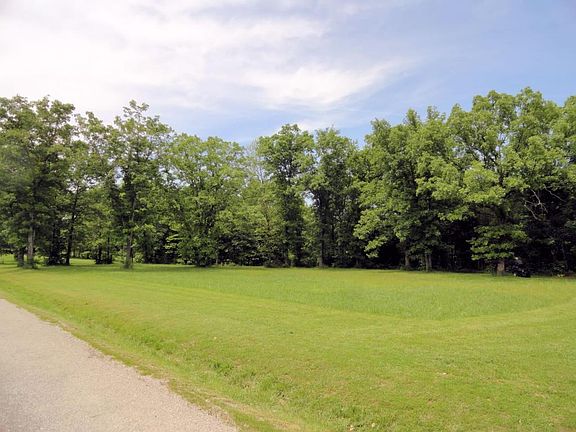 4th image of 495 Lost Acres Blvd