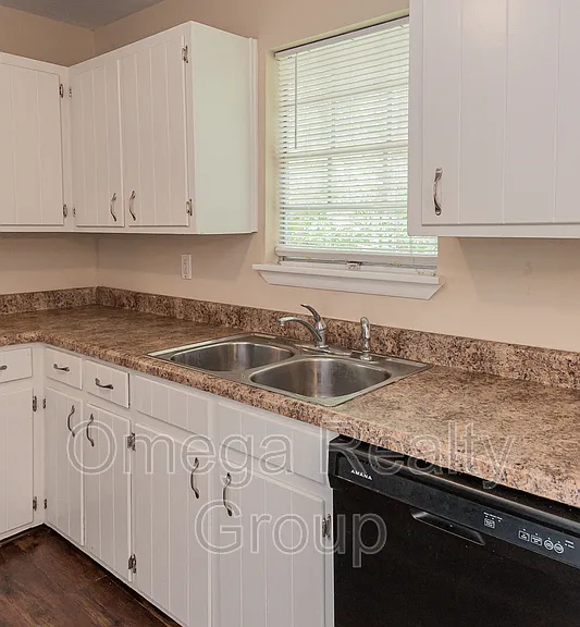 5209 Goldmar Dr — Photo 12