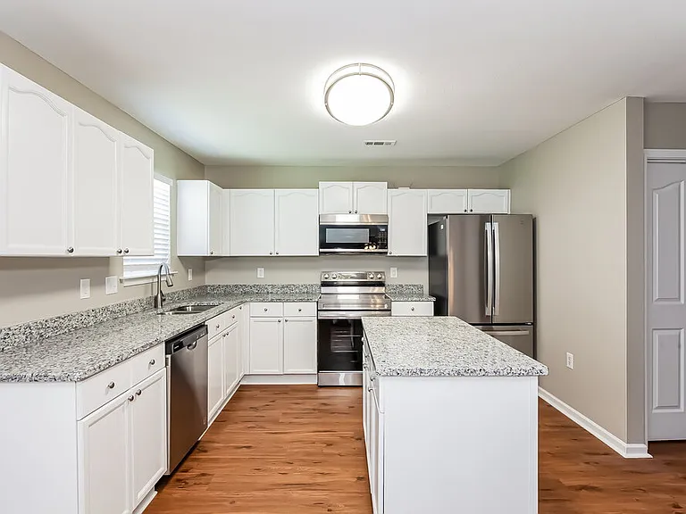 6930 Wandering Creek Dr — Photo 7