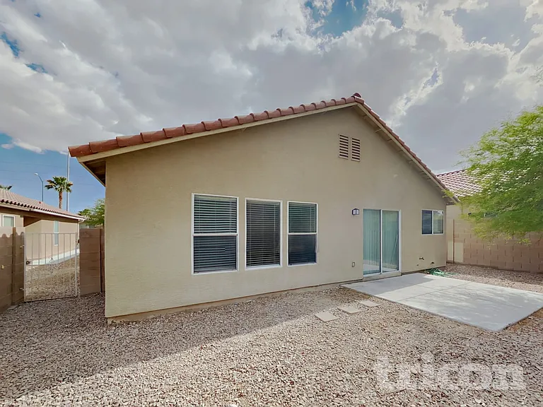 3144 McLennan Ave — Photo 16