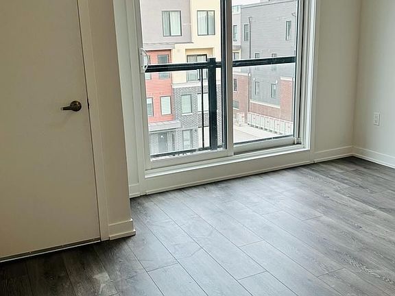3rd image of 3401 Ridgeway Dr #410