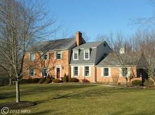 6 Sheepfold Ln, Cockeysville, MD 21030