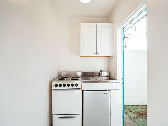 5th image of 1311 Camino Amapola #5