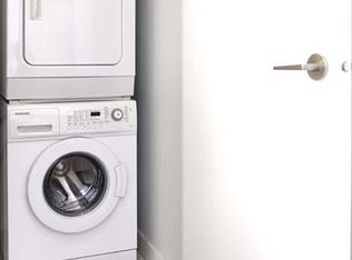 10777 University Dr, Surrey, BC V3T 0E6