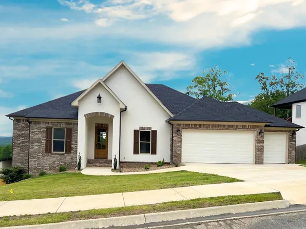 34 Sagamore Ct, Maumelle, AR 72113