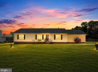118 Gill St, Bowling Green, VA 22427