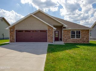 2707 Cook Rd, Crossville, TN 38571