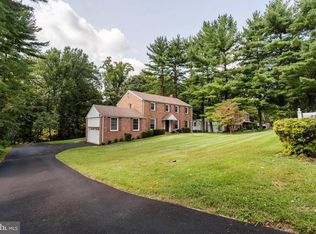 212 Lenape Dr, Berwyn, PA 19312