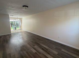 11574 Briddle Hall Ct, Charlotte, NC 28214