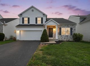 8824 Rock Dove Rd, Lewis Center, OH 43035