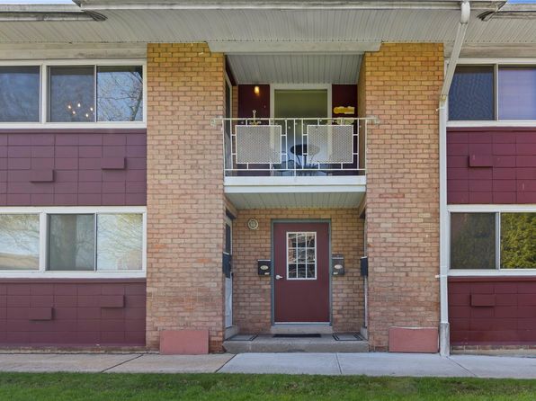 400 Fulton Street #13B, Farmingdale, NY 11735