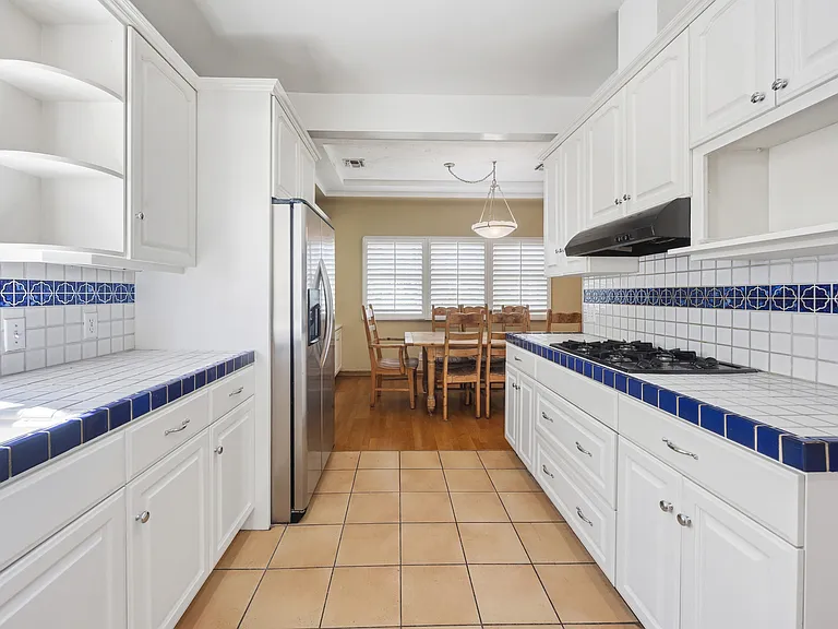 166 N Arnaz Dr #166.5 — Photo 12