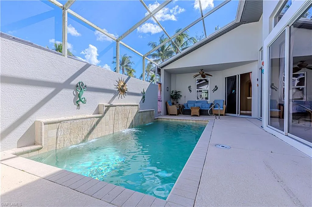 Building Photo - 1761 Tarpon Bay Dr S #58
