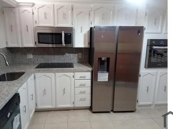 615 S State Road 7 APT 2D, Margate, FL 33068