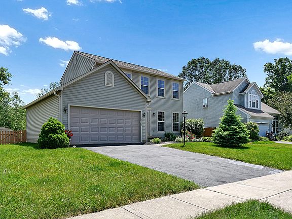 3rd image of 3520 Vintage Woods Dr
