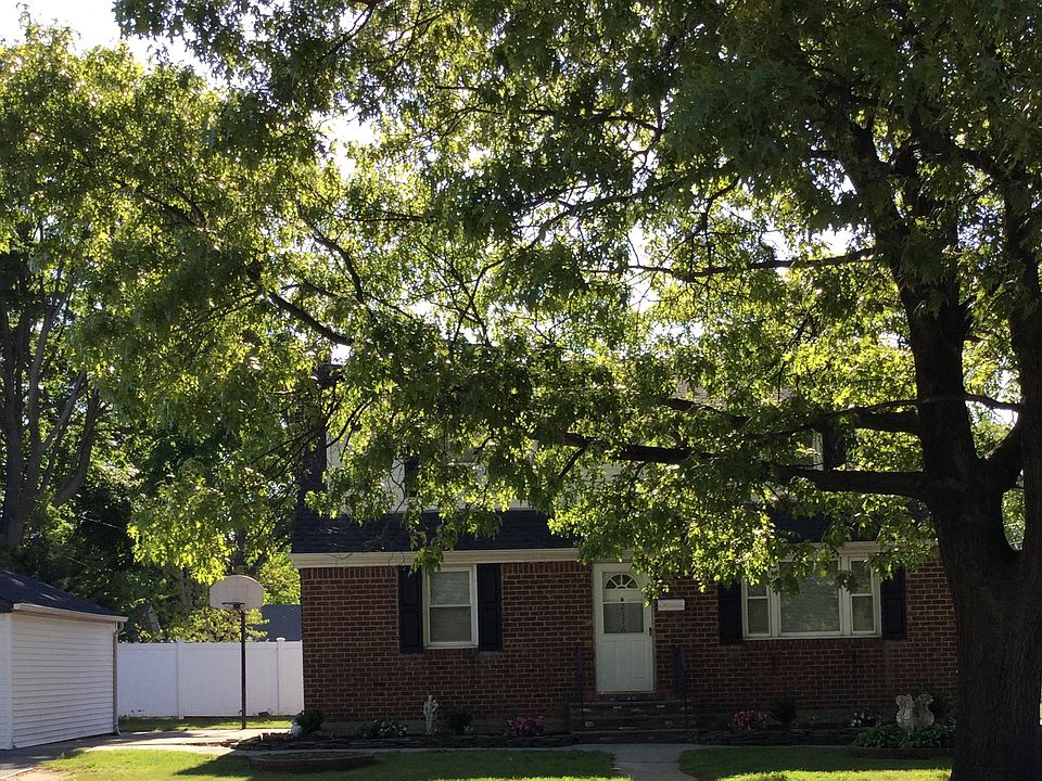 1st image of 2176 Franklin Ave