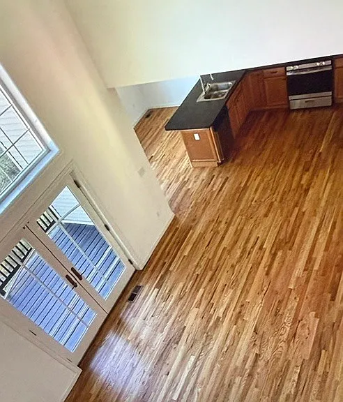 40 Corinthian Ave — Photo 8