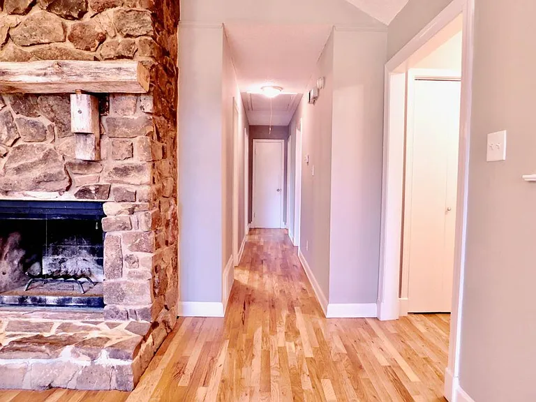 1411 Leafhaven Cv — Photo 7
