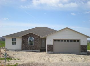 67 W 100 N, Blackfoot, ID 83221