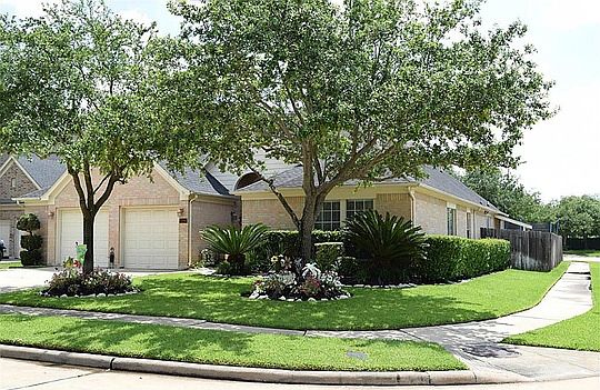 1st image of 7226 Glenbank Way