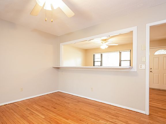 5th image of 7377 Tannoia Dr