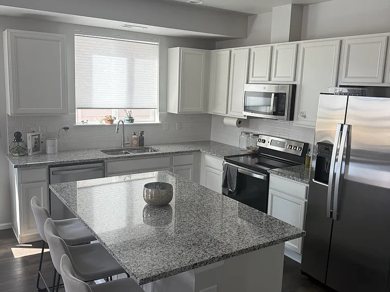 6551 N Dunkirk St — Photo 4