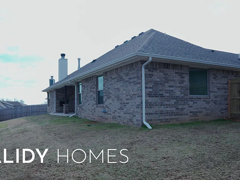 5216 Bing Cir — Photo 37