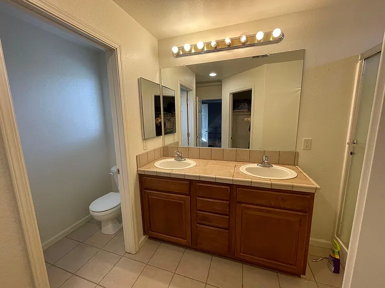 2181 Brittany Meadows Dr — Photo 13
