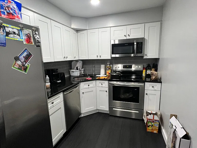 327 71st St #1C — Photo 7