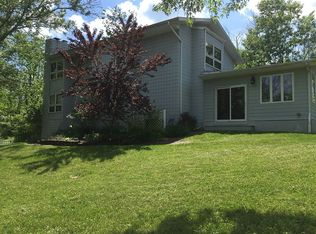 6005 Crestview Dr, Athens, OH