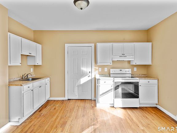 5th image of 701 South Main Street