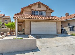 1043 Martinez Ln, Colton, CA 92324