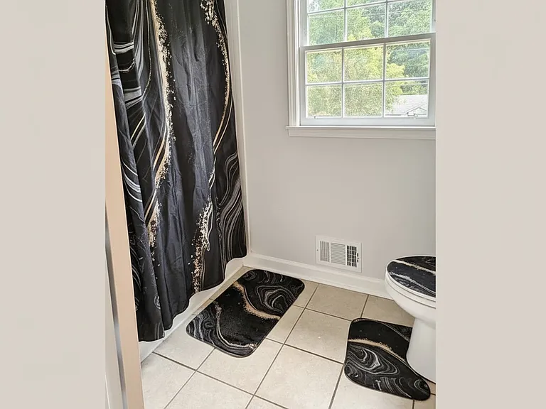 6433 Valley Brook Dr — Photo 12