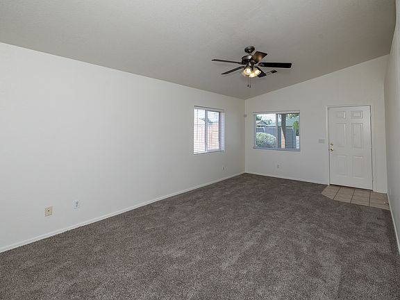 4th image of 3611 E Grovers Ave