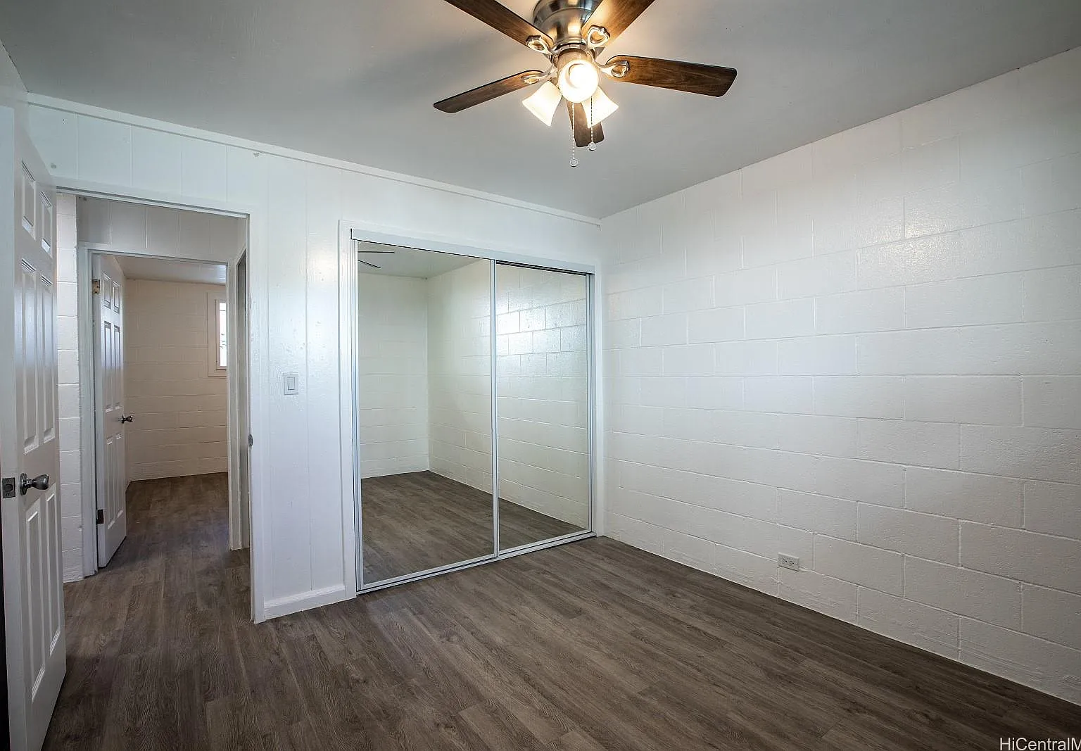 Manthos 94-322 Pupuole St — Photo 3