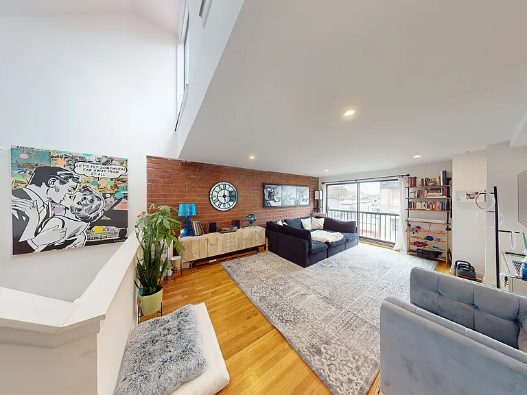 10 Jones St #6C — Photo 2