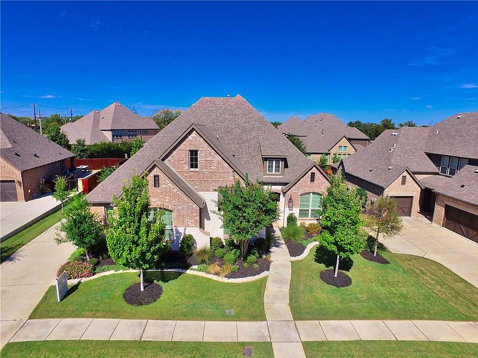 1st image of 2204 Cotswold Valley Ct