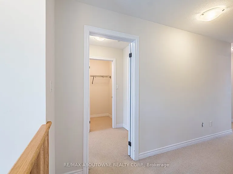81 Pettitt Dr — Photo 24
