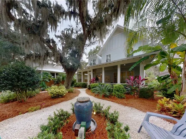 11826 Old Demere Rd, Saint Simons Island, GA 31522