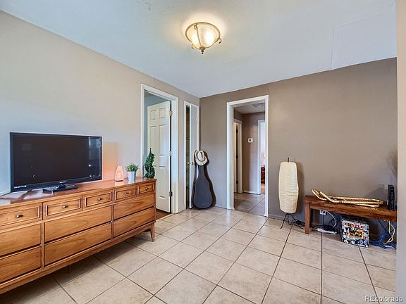 3rd image of 1240 S Navajo Street